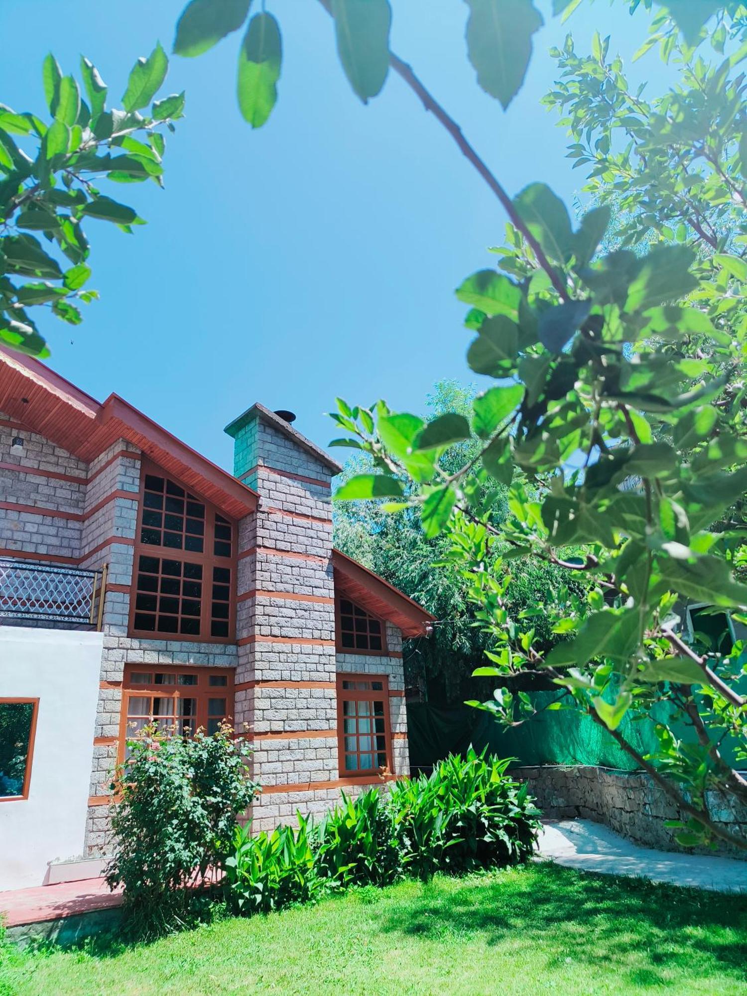 Melody Orchard Cottage Jagatsukh Buitenkant foto